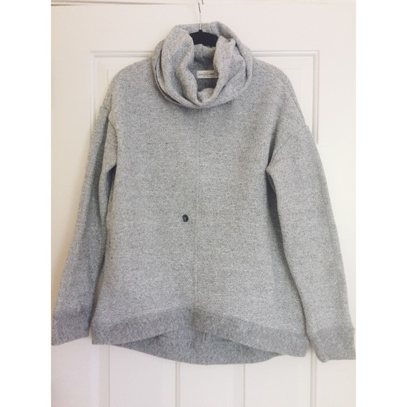 Abercrombie & Fitch Sweaters - Abercrombie & Fitch Grey Cowl Neck Sweater NWT L